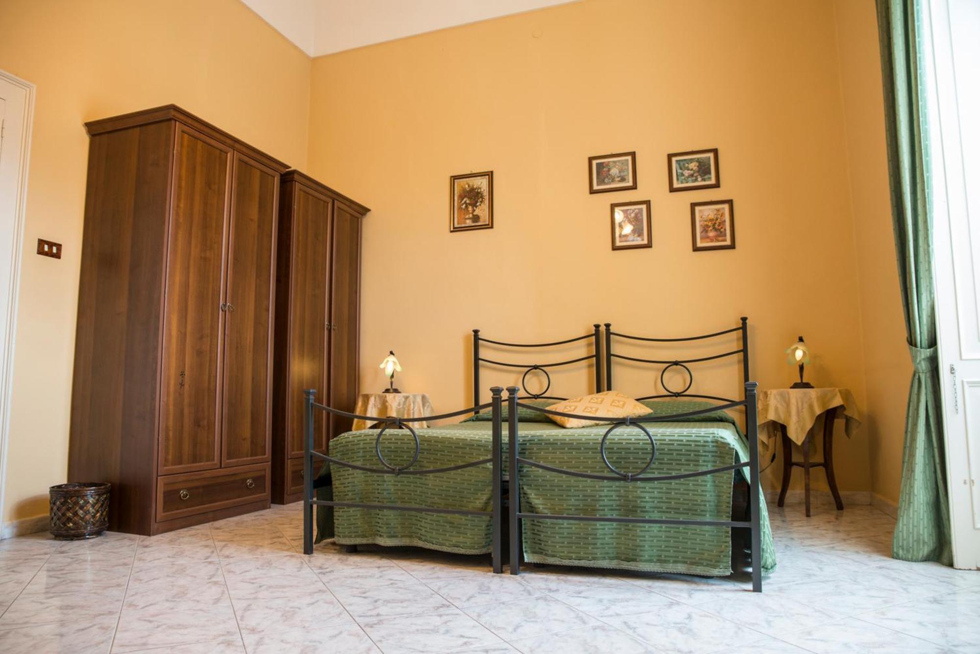 Sognando Ortigia Bed & Breakfast Сиракуза Екстериор снимка