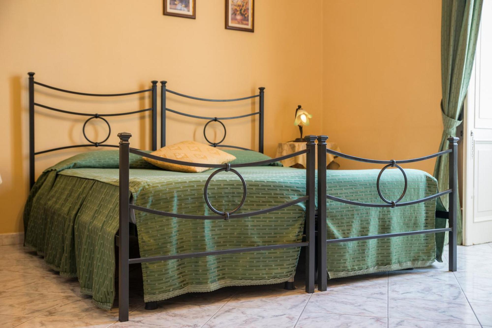 Sognando Ortigia Bed & Breakfast Сиракуза Екстериор снимка
