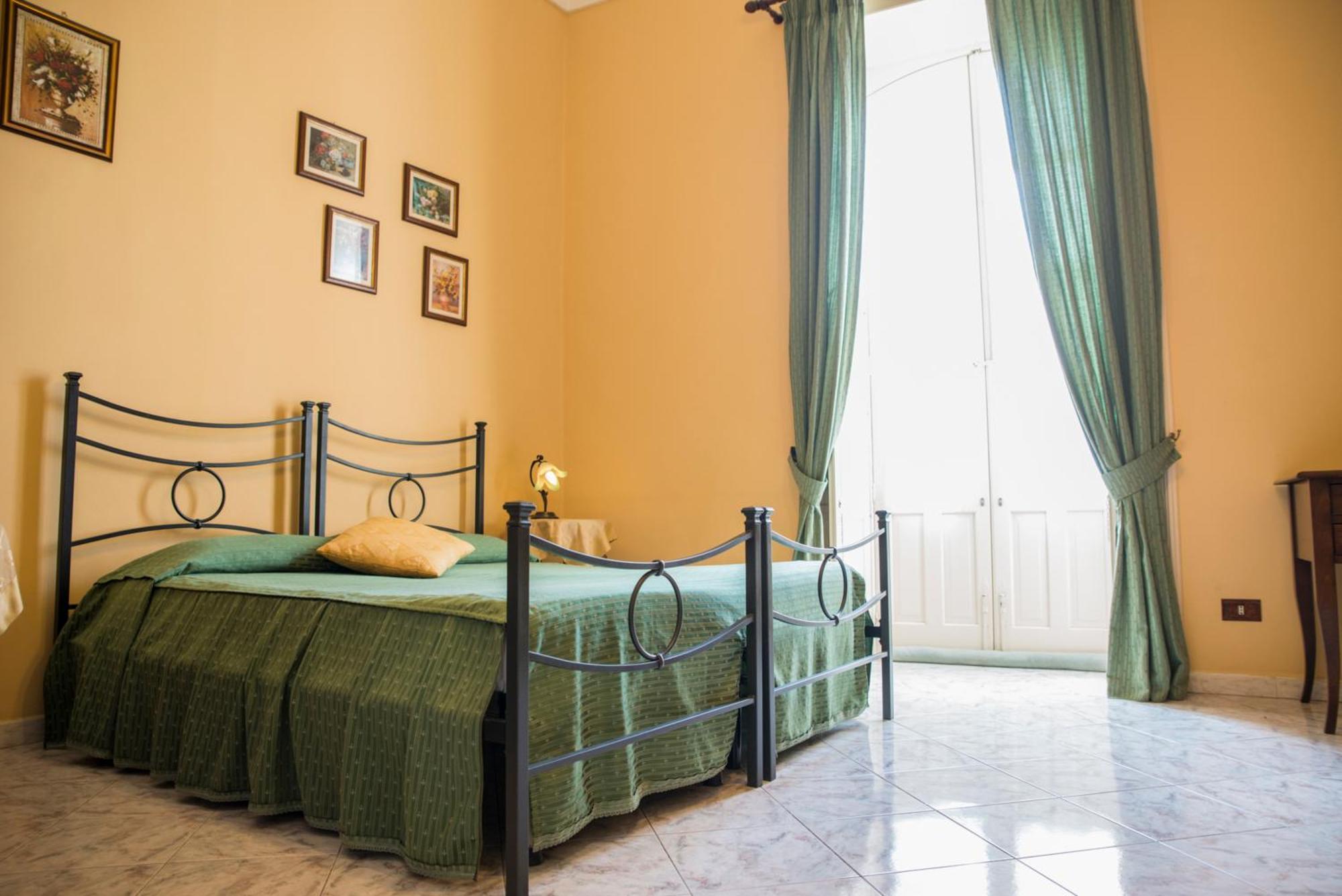 Sognando Ortigia Bed & Breakfast Сиракуза Екстериор снимка