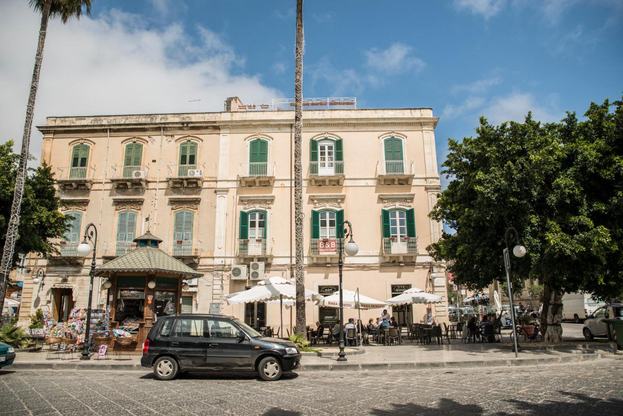 Sognando Ortigia Bed & Breakfast Сиракуза Екстериор снимка