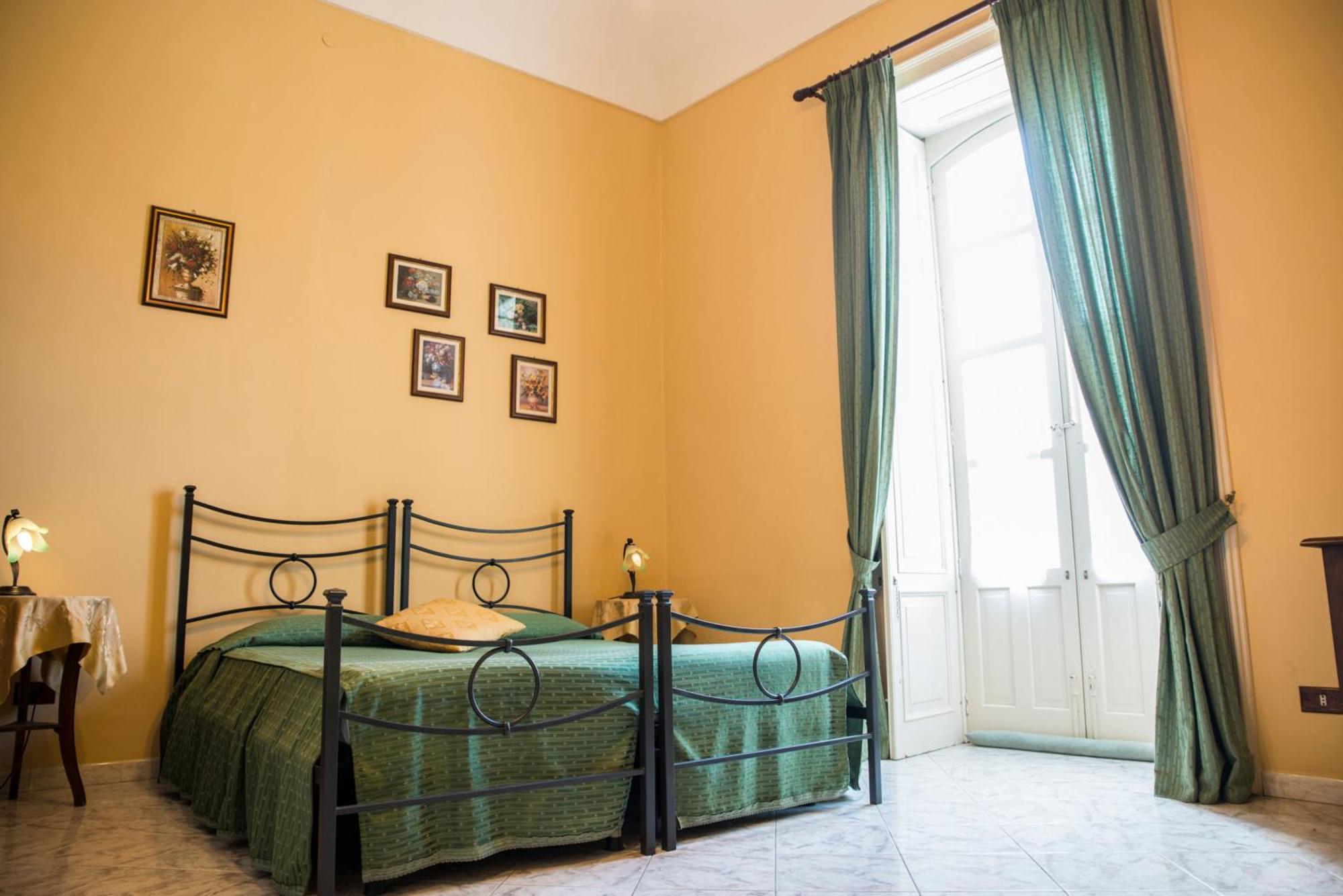Sognando Ortigia Bed & Breakfast Сиракуза Стая снимка