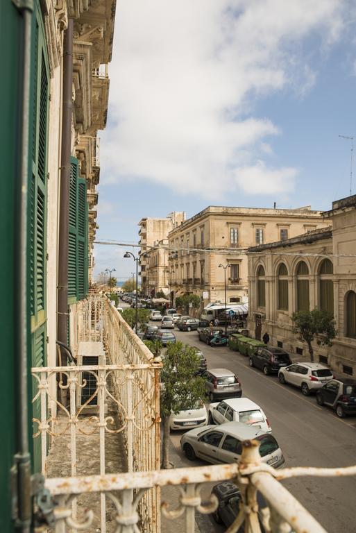 Sognando Ortigia Bed & Breakfast Сиракуза Екстериор снимка