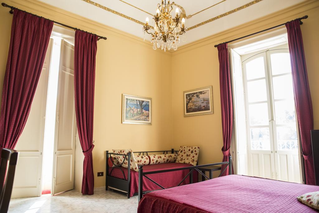 Sognando Ortigia Bed & Breakfast Сиракуза Екстериор снимка